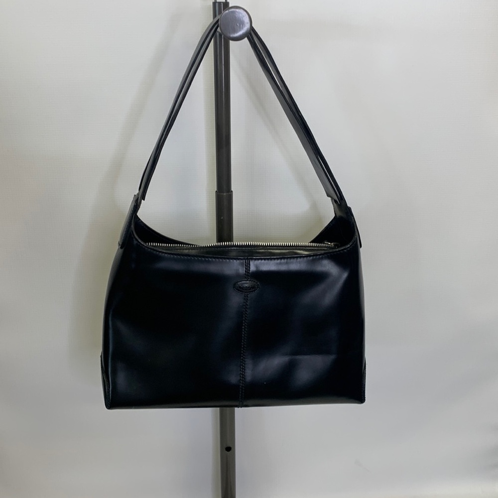Tod’s hand bag